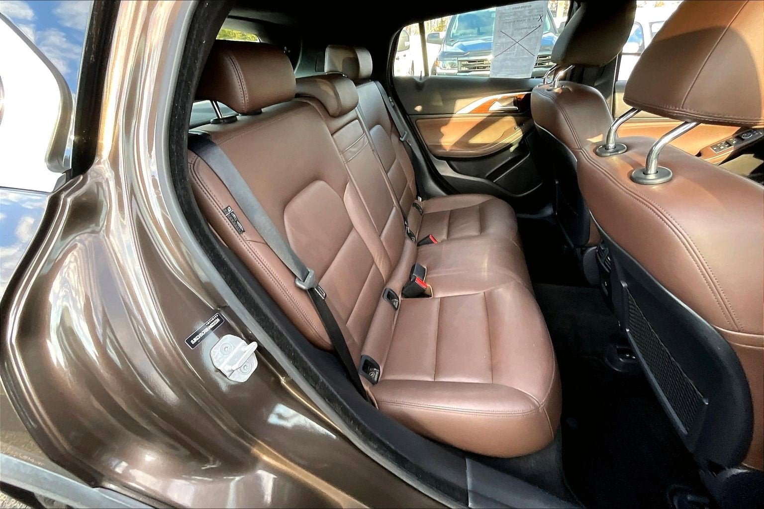 2017 INFINITI QX30 Premium AWD