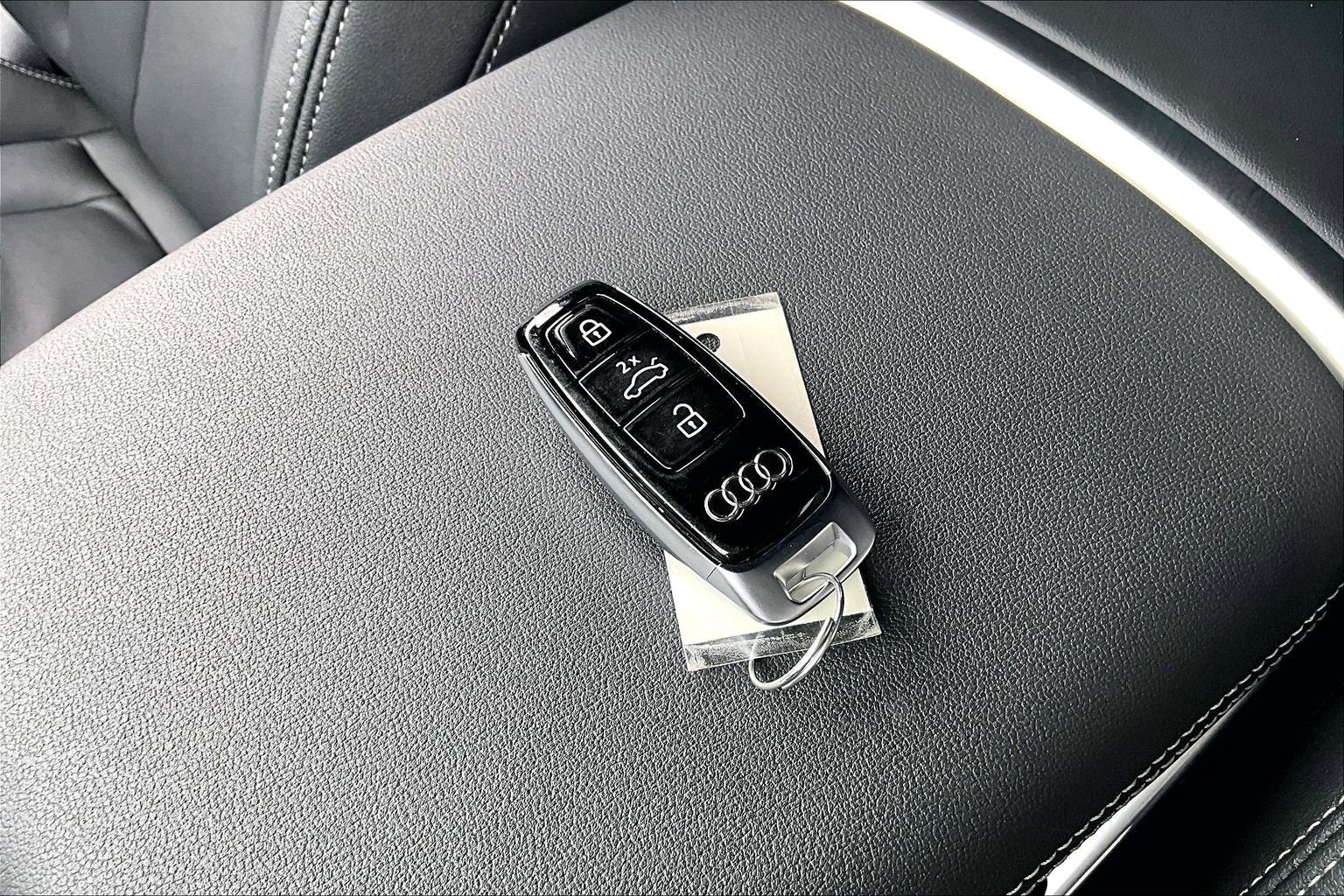 2025 Audi Q7 Premium Plus