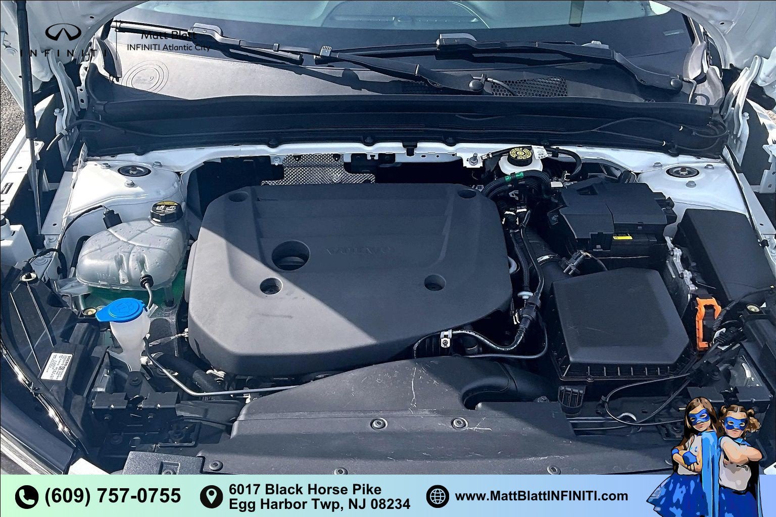 2025 Volvo XC40 Core Bright Theme