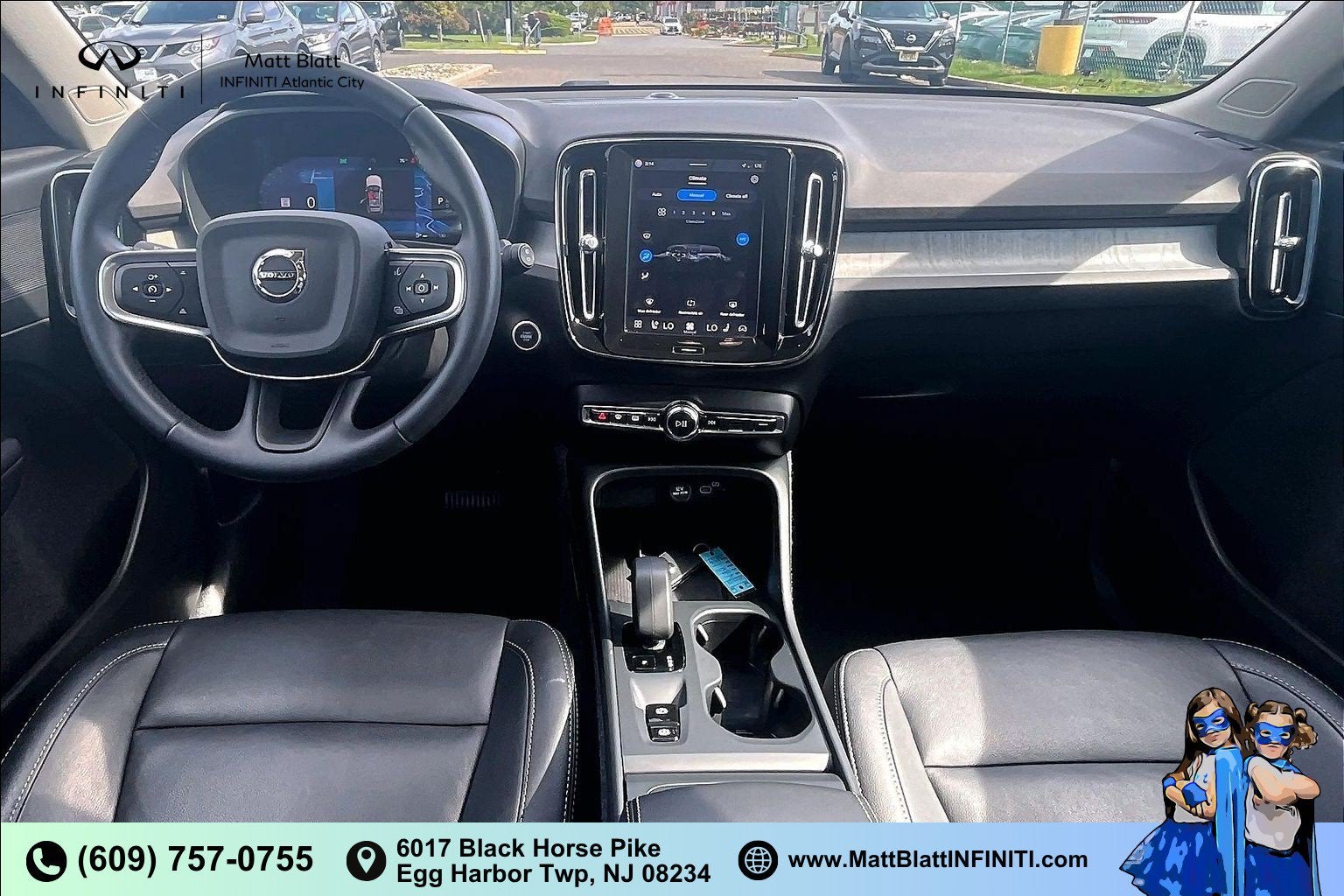 2025 Volvo XC40 Core Bright Theme