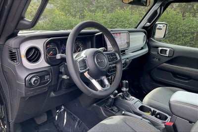 2024 Jeep Wrangler Sahara