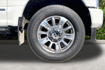 2022 Ford Super Duty F-250 SRW Limited