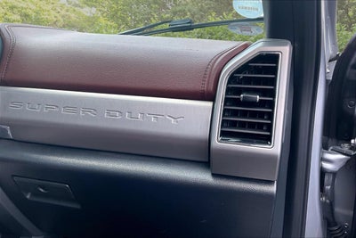 2022 Ford Super Duty F-250 SRW Platinum