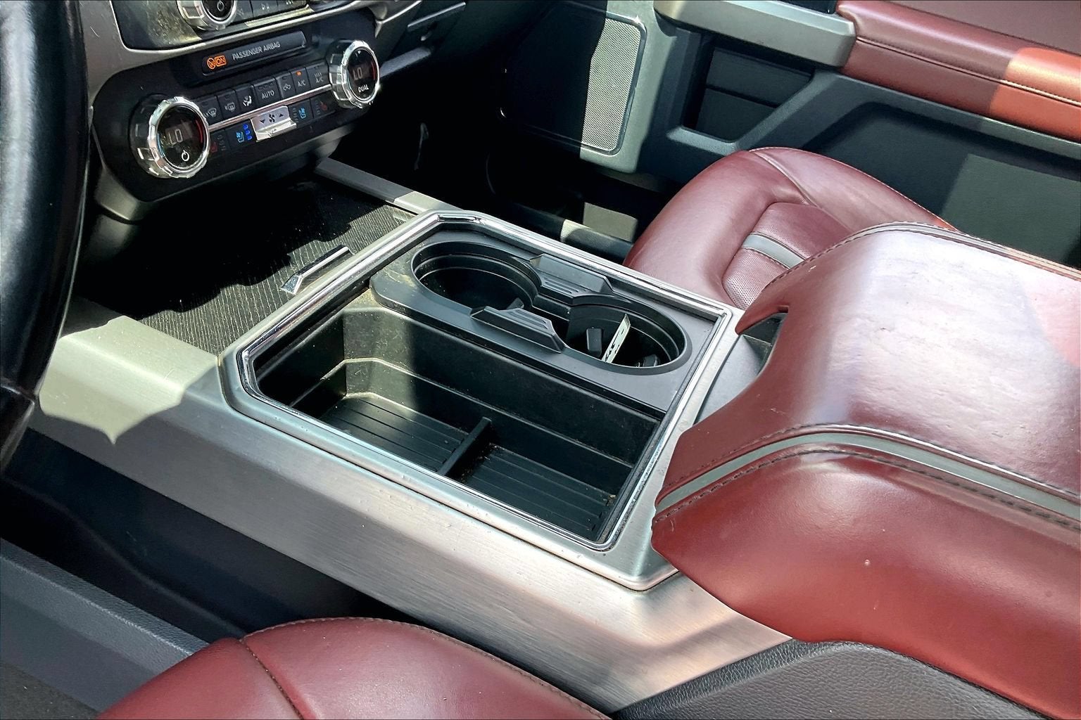 2022 Ford Super Duty F-250 SRW Platinum