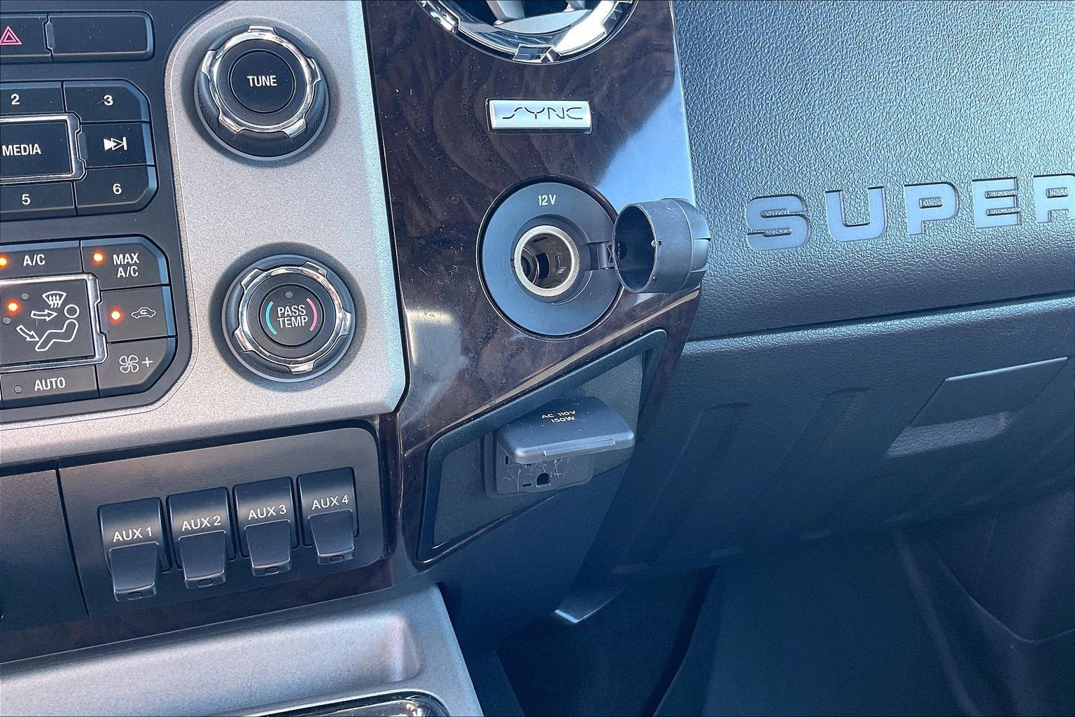 2016 Ford Super Duty F-350 DRW XLT