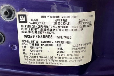 2004 Chevrolet SSR LS