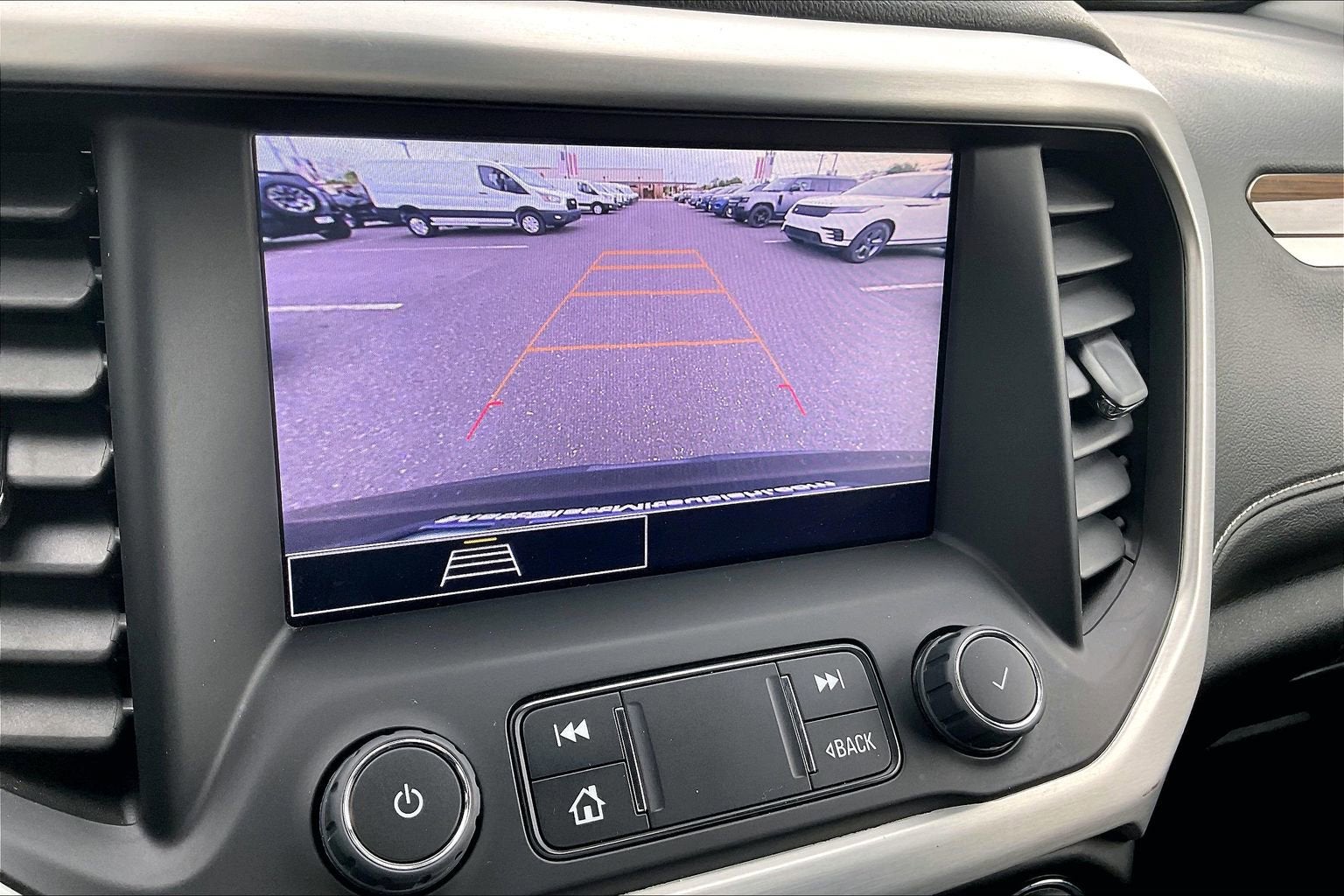 2023 GMC Acadia SLE