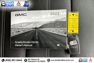 2023 GMC Acadia Denali