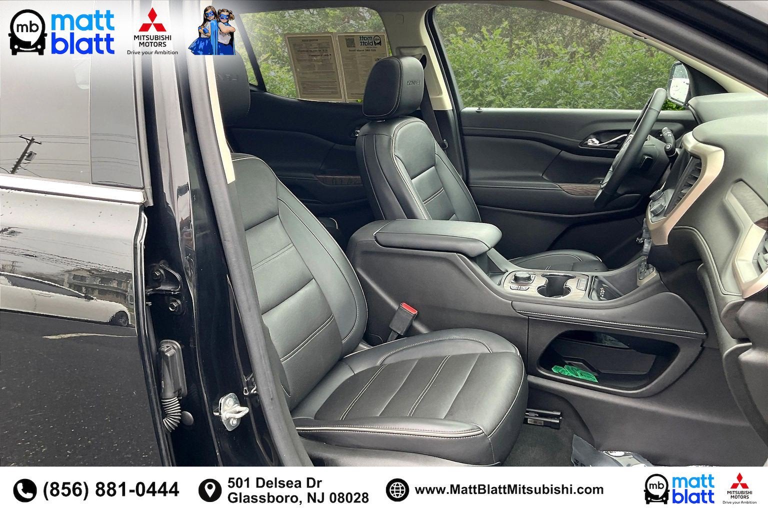 2023 GMC Acadia Denali