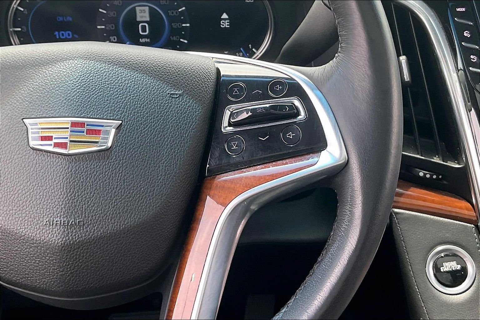 2019 Cadillac Escalade Luxury