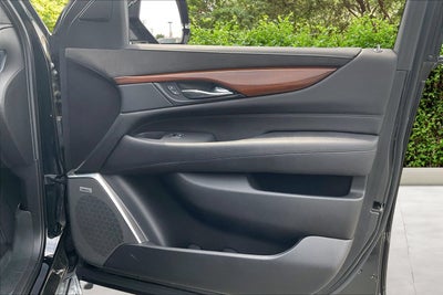 2019 Cadillac Escalade Luxury