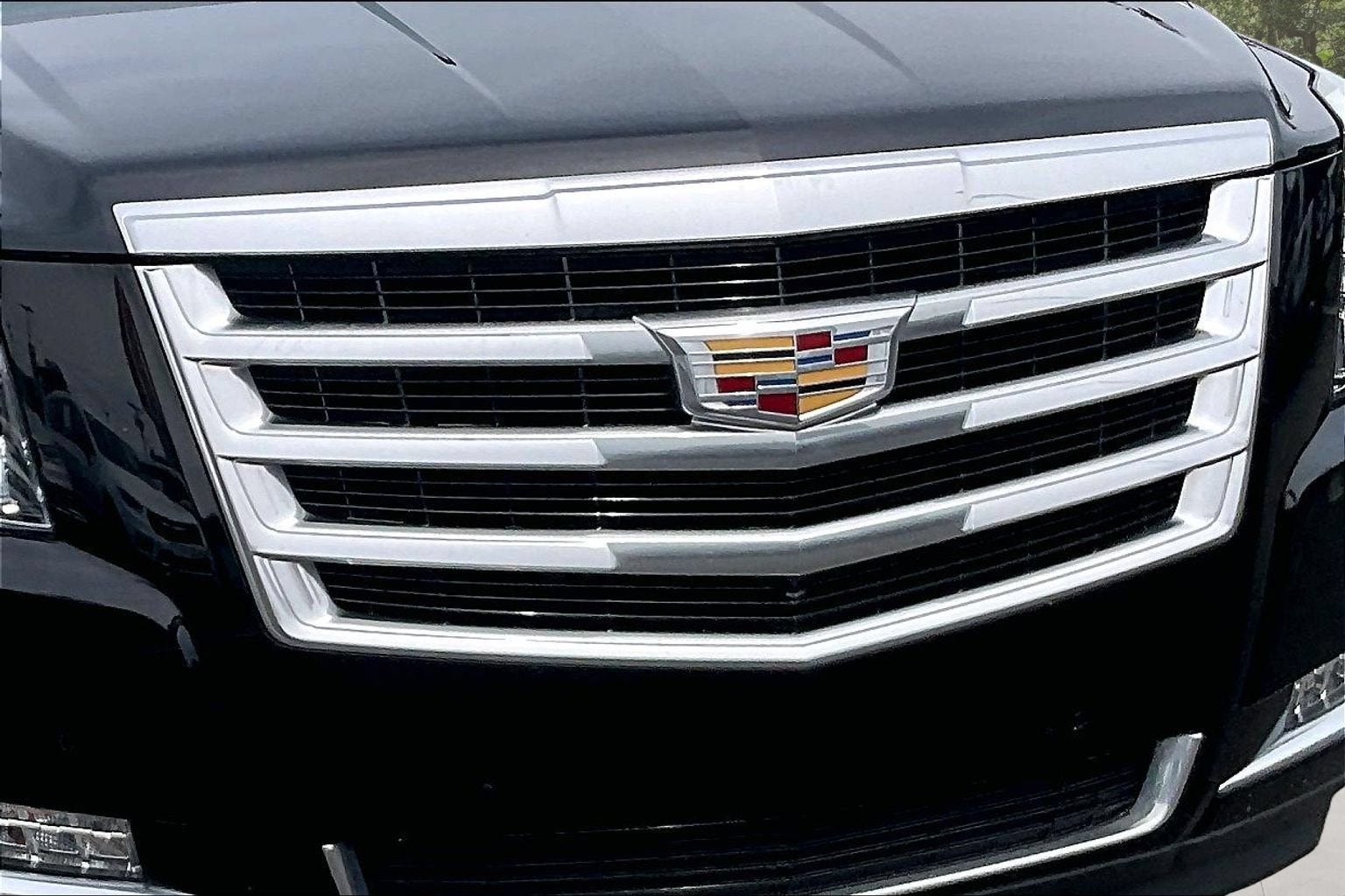 2019 Cadillac Escalade Luxury
