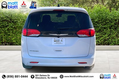 2023 Chrysler Voyager LX