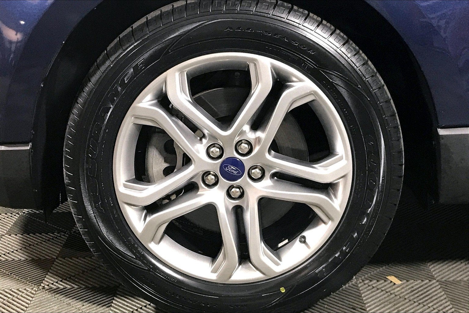 2017 Ford Edge Titanium