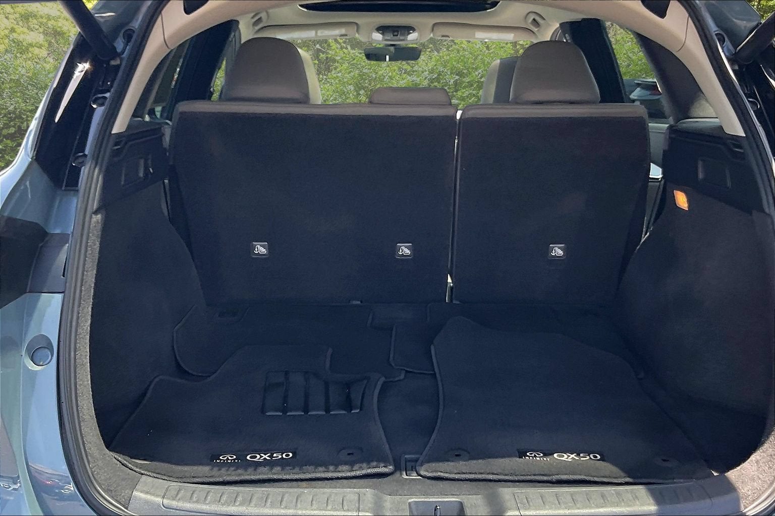 2024 INFINITI QX50 LUXE