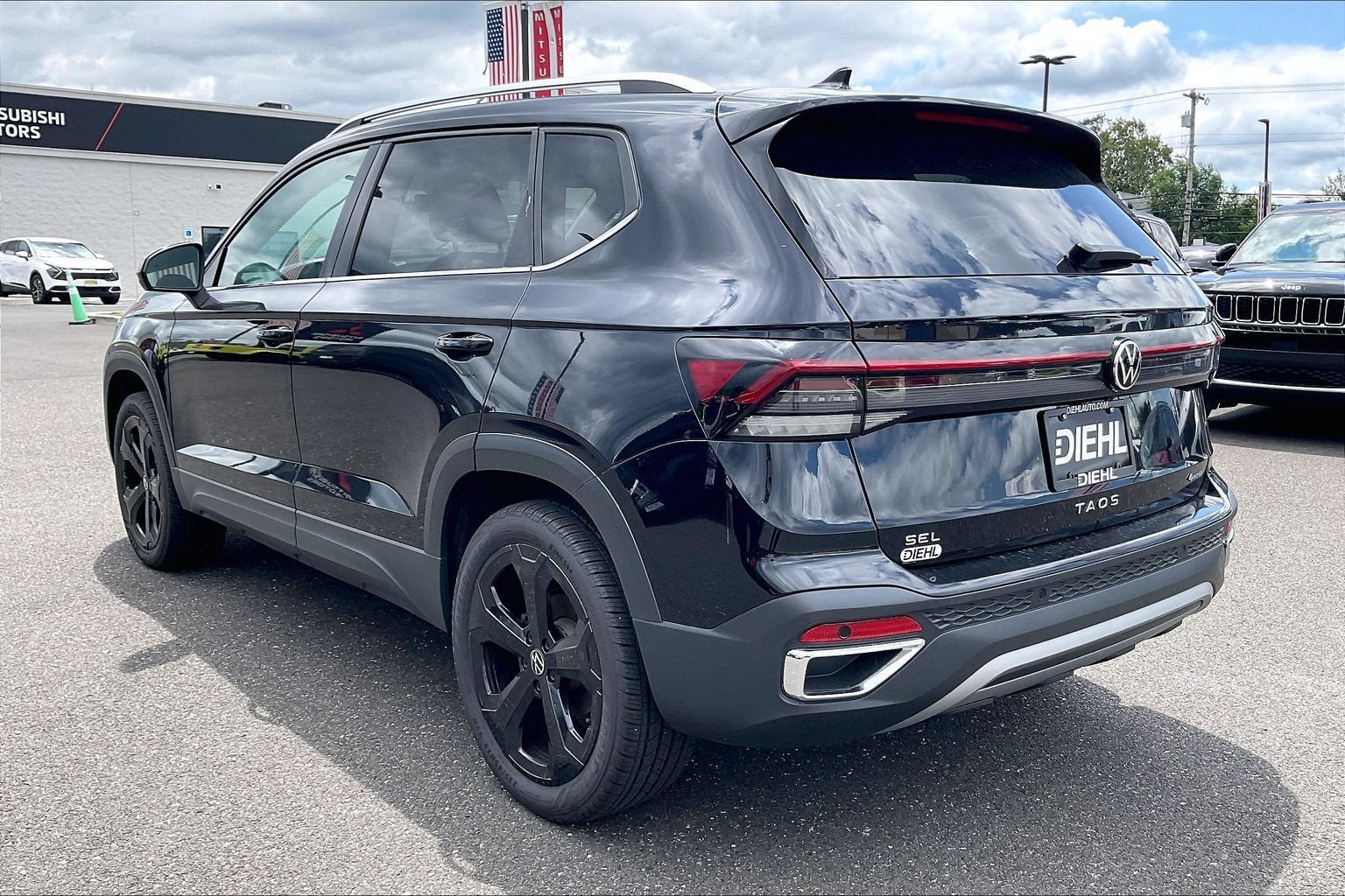 2025 Volkswagen Taos SEL