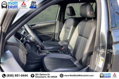 2022 Volkswagen Tiguan SE R-Line Black