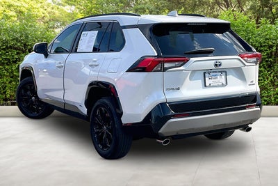 2023 Toyota RAV4 Hybrid SE
