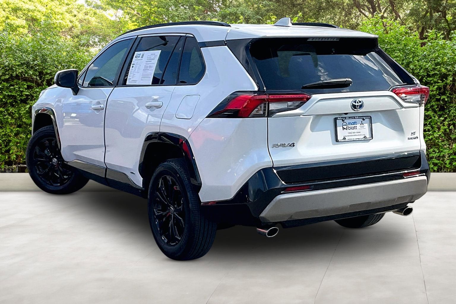 2023 Toyota RAV4 Hybrid SE