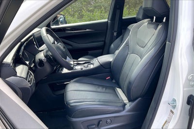 2023 INFINITI QX60 PURE
