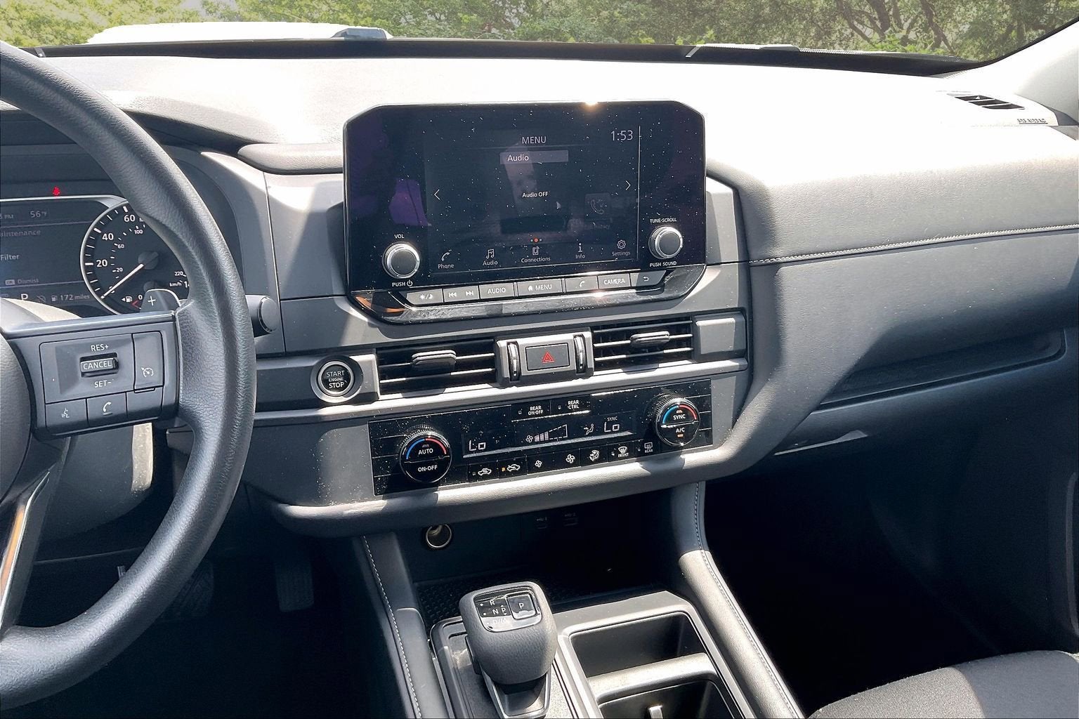 2023 Nissan Pathfinder S