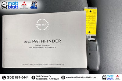 2023 Nissan Pathfinder SL