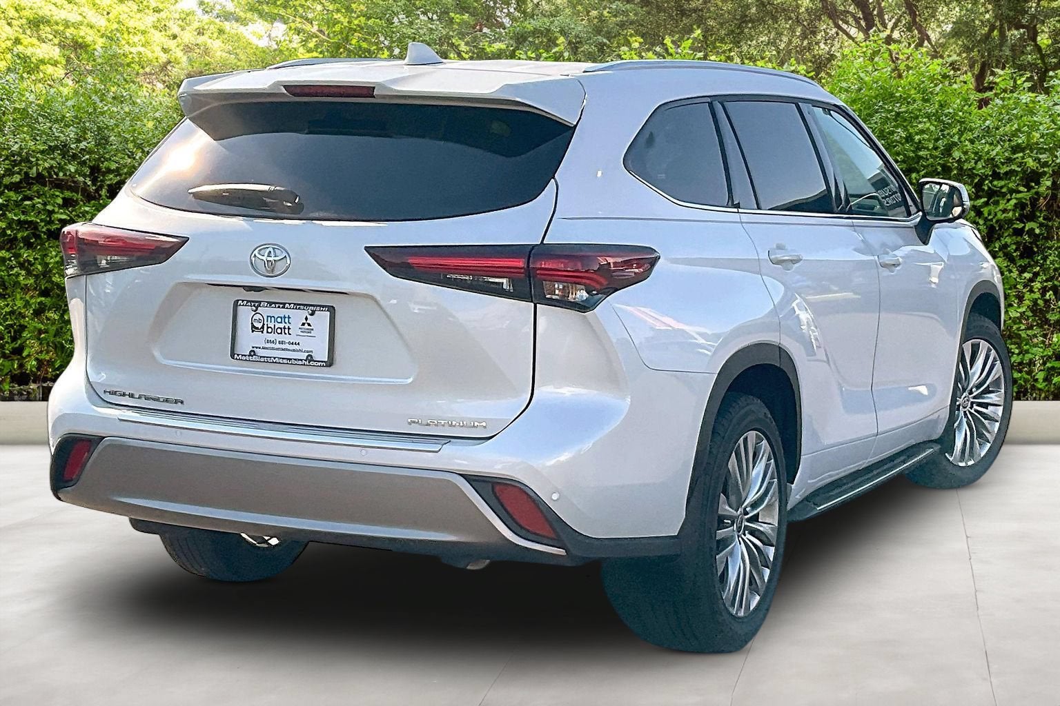2024 Toyota Highlander Platinum