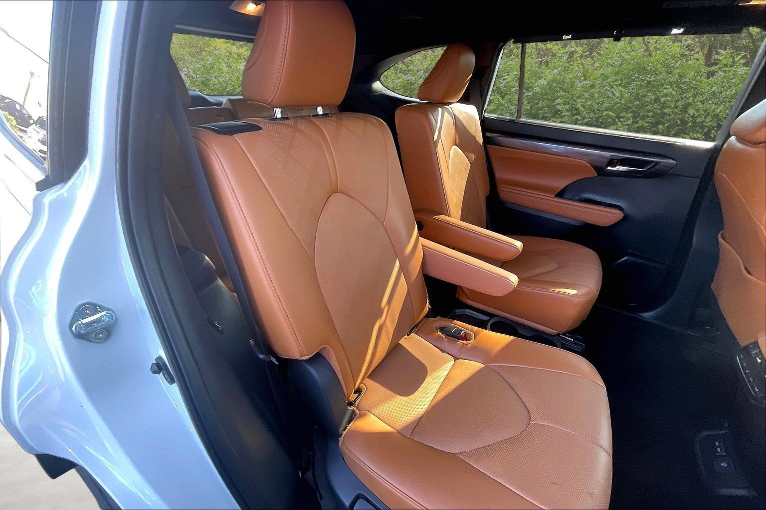 2024 Toyota Highlander Platinum