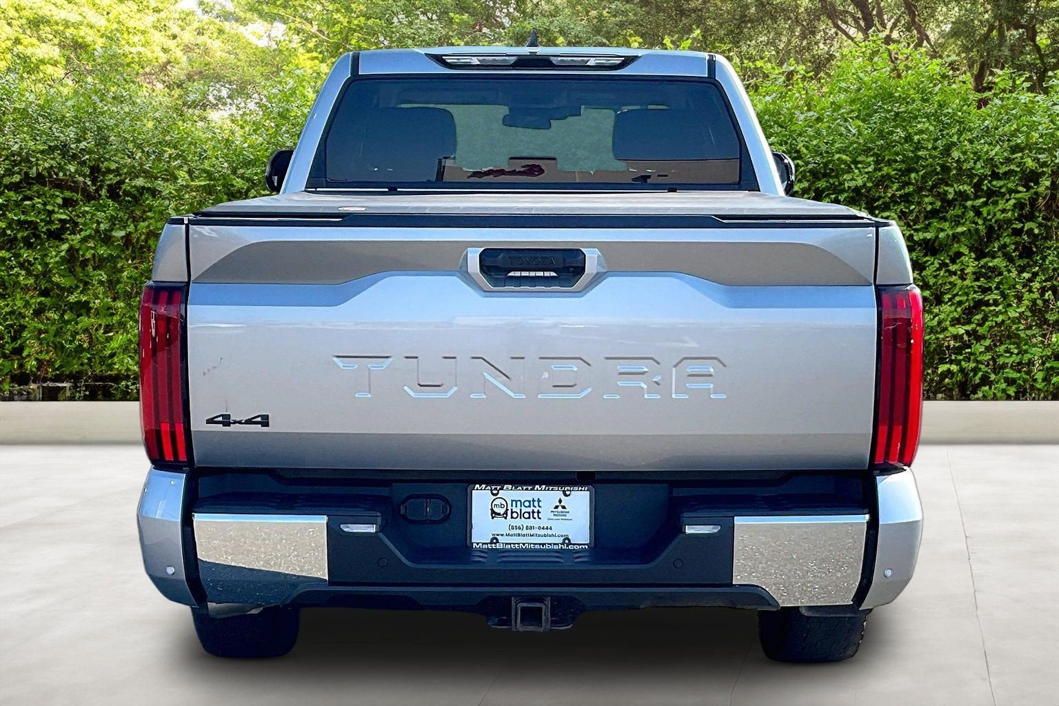 2023 Toyota Tundra 4WD SR5