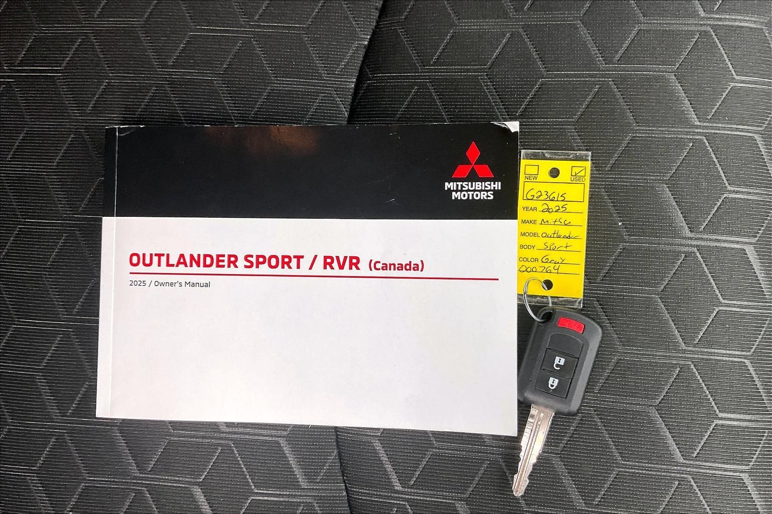 2025 Mitsubishi Outlander Sport ES