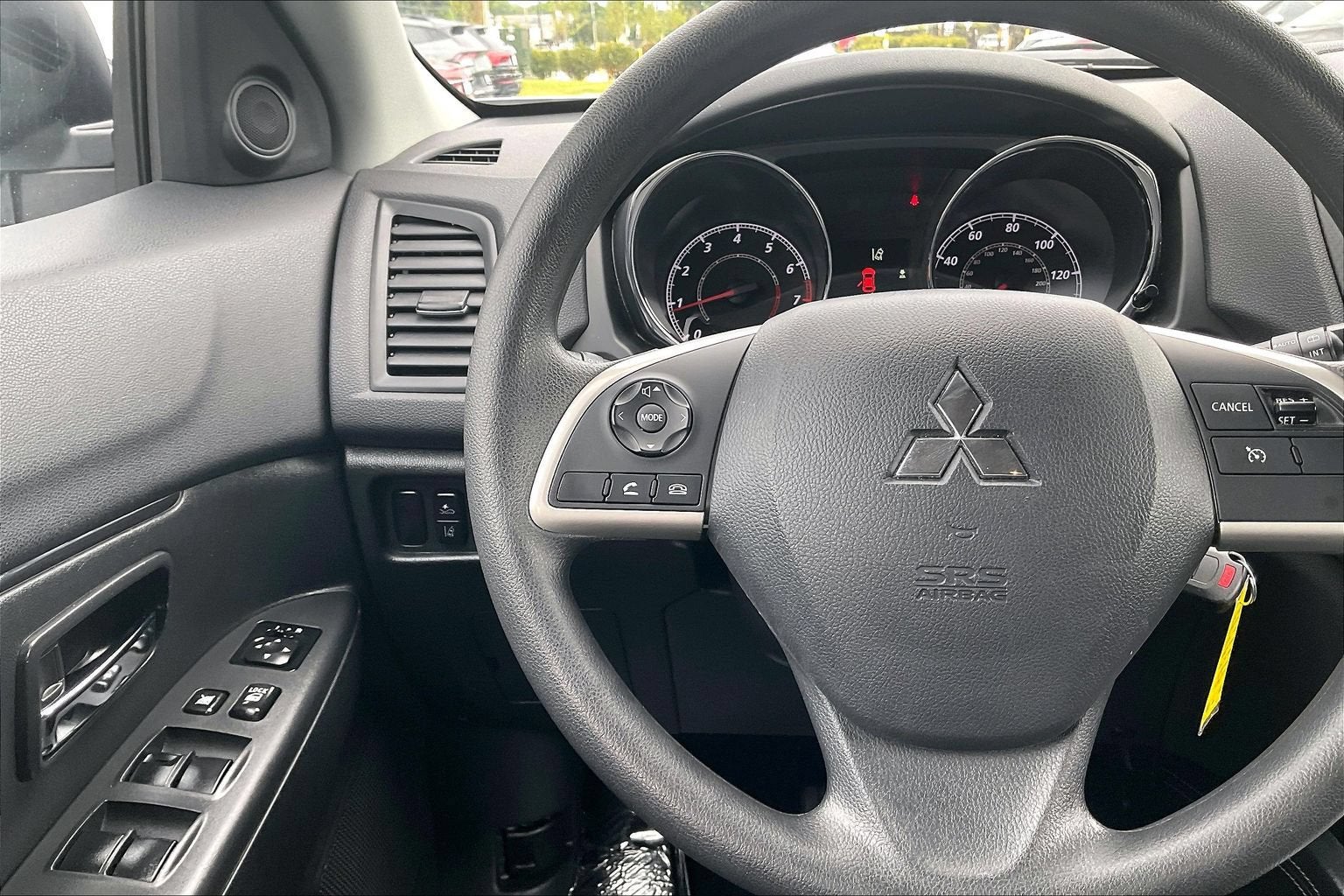 2025 Mitsubishi Outlander Sport ES