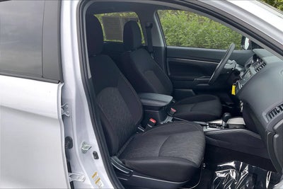 2025 Mitsubishi Outlander Sport ES