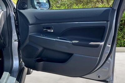 2023 Mitsubishi Outlander Sport ES