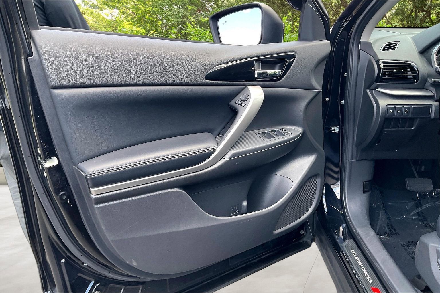 2023 Mitsubishi Eclipse Cross SE