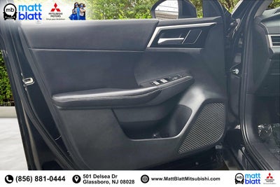 2022 Mitsubishi Outlander SE