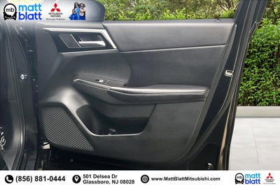 2022 Mitsubishi Outlander SE