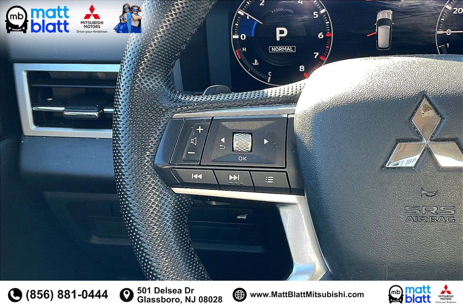 2023 Mitsubishi Outlander SE