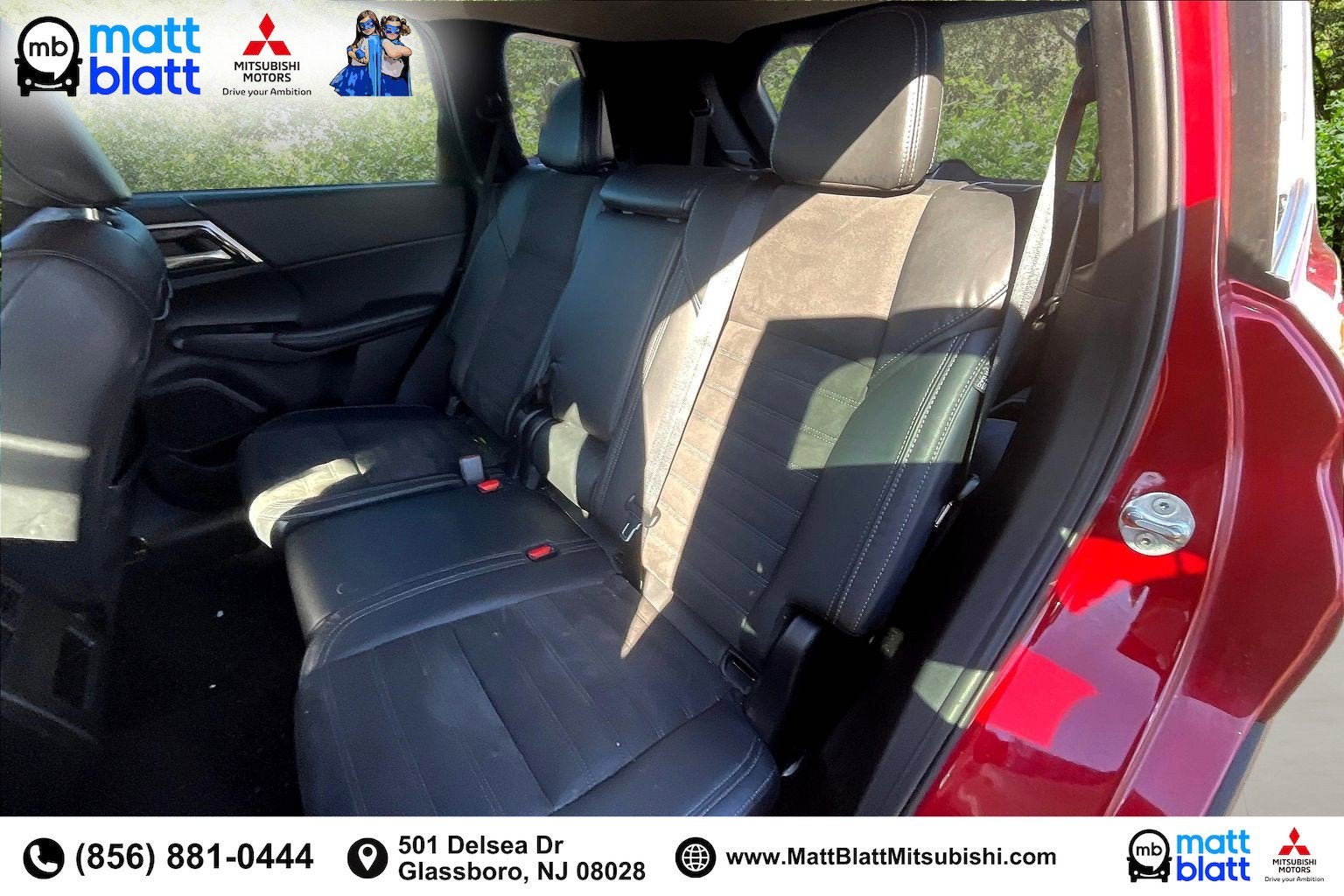 2023 Mitsubishi Outlander SE