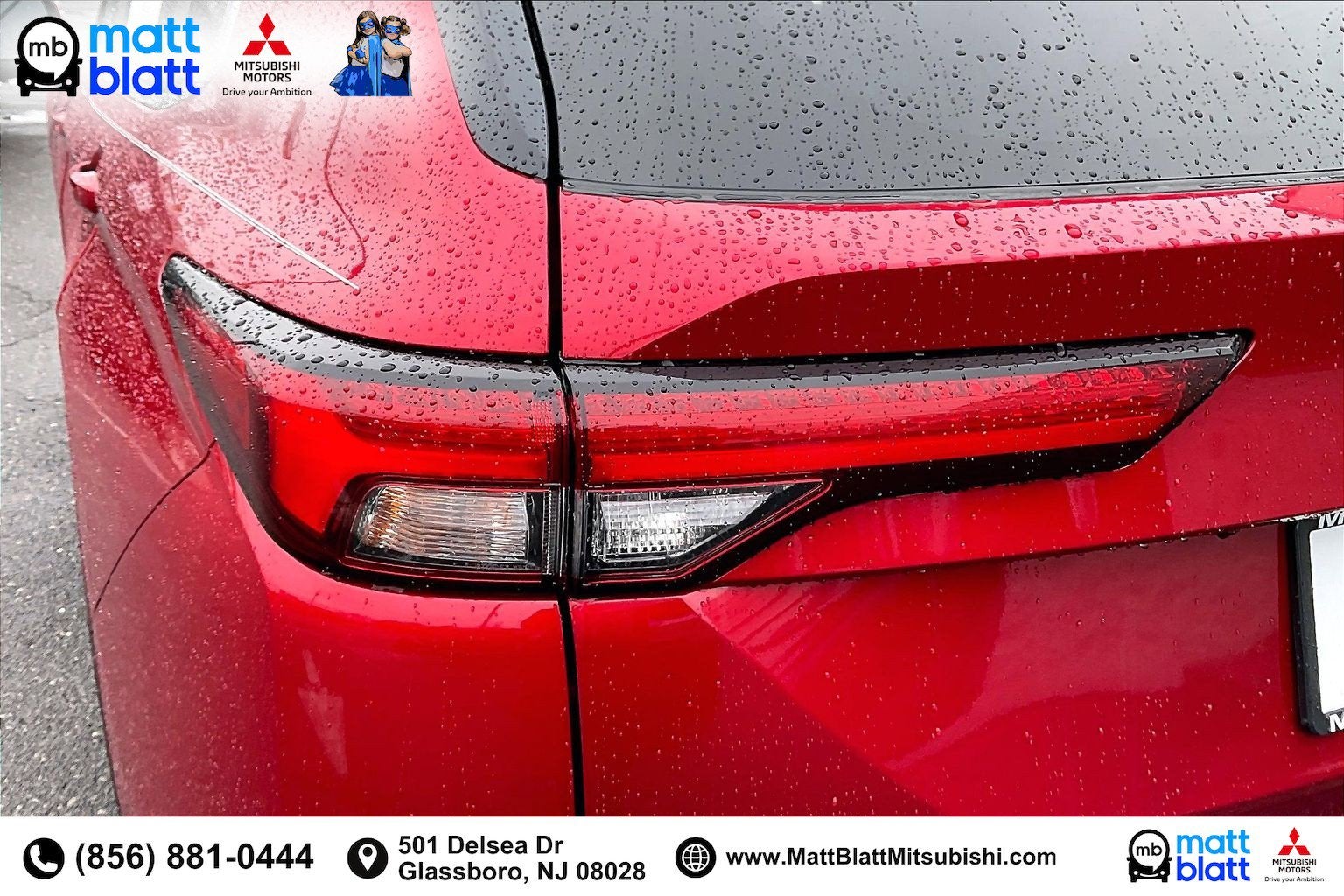 2023 Mitsubishi Outlander SE