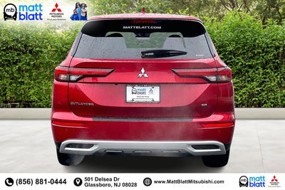 2023 Mitsubishi Outlander SE