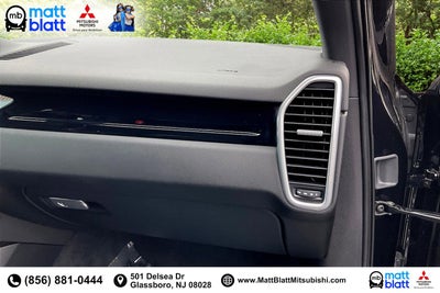 2022 Porsche Cayenne Platinum Edition