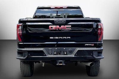 2025 GMC Sierra 2500HD AT4