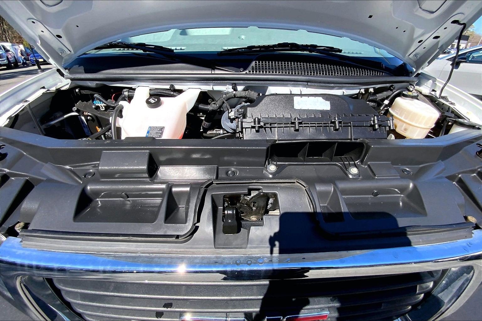 2024 GMC Savana Cargo Van 2500