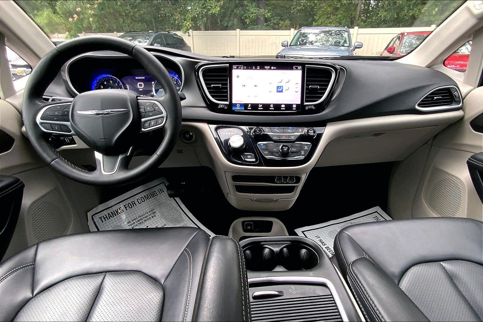 2024 Chrysler Pacifica Touring L