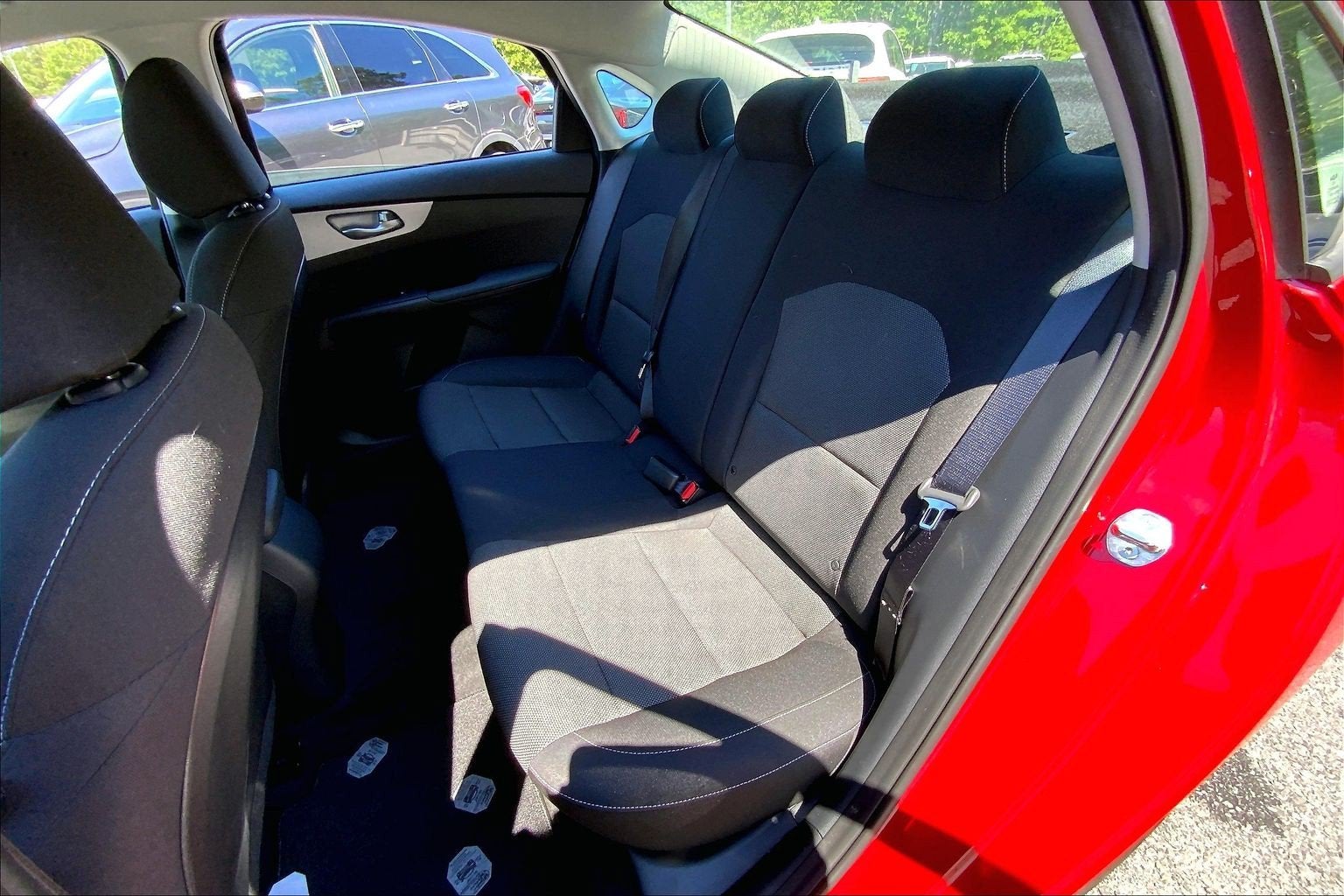 2024 Kia Forte LXS - Photo 27