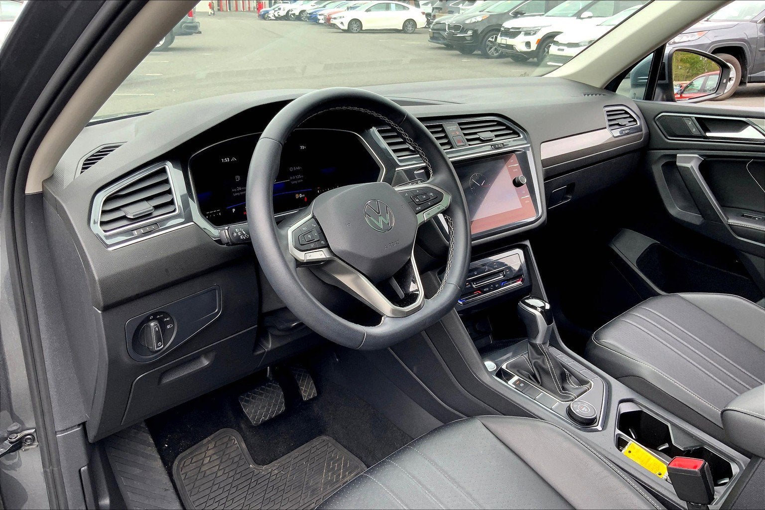 2022 Volkswagen Tiguan SE