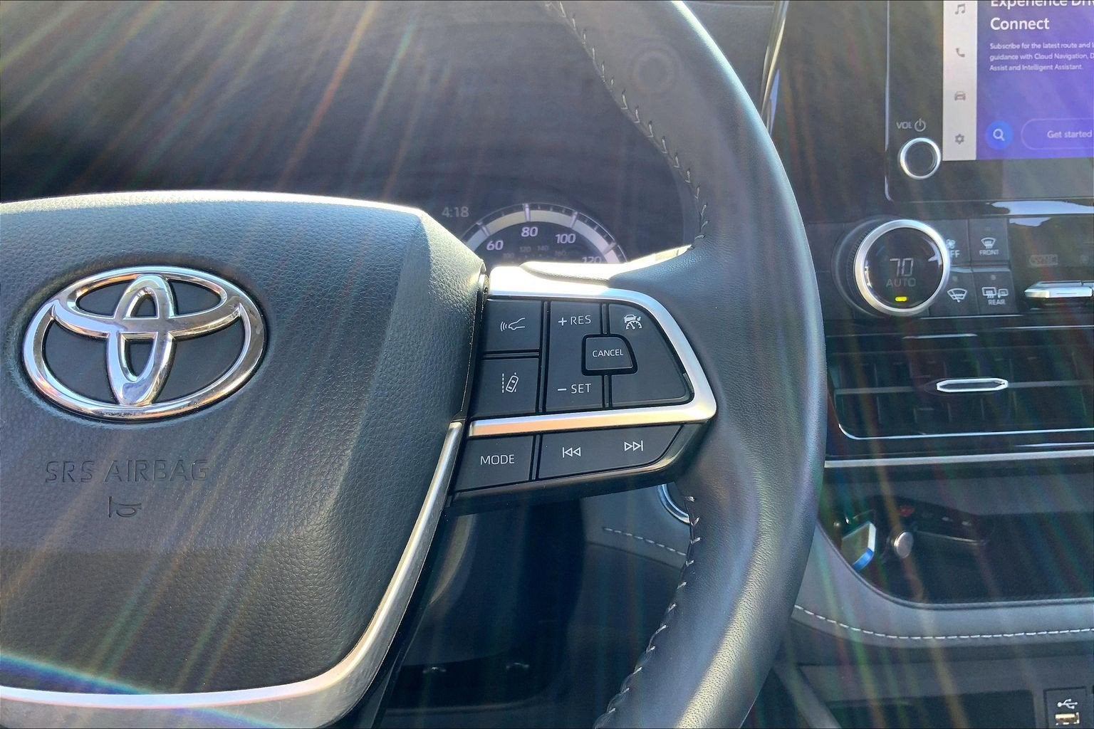 2023 Toyota Highlander XLE