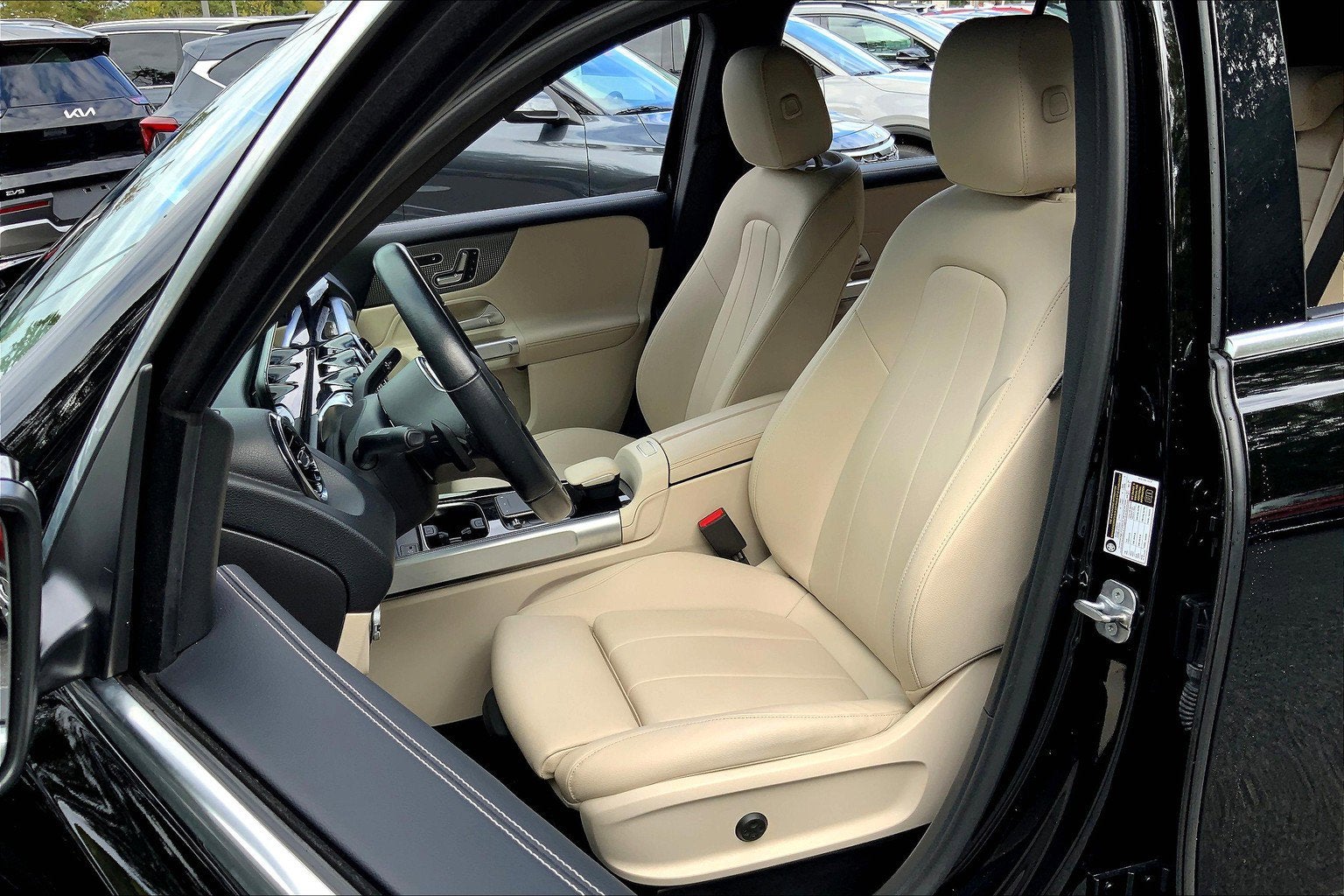 2023 Mercedes-Benz GLB GLB 250