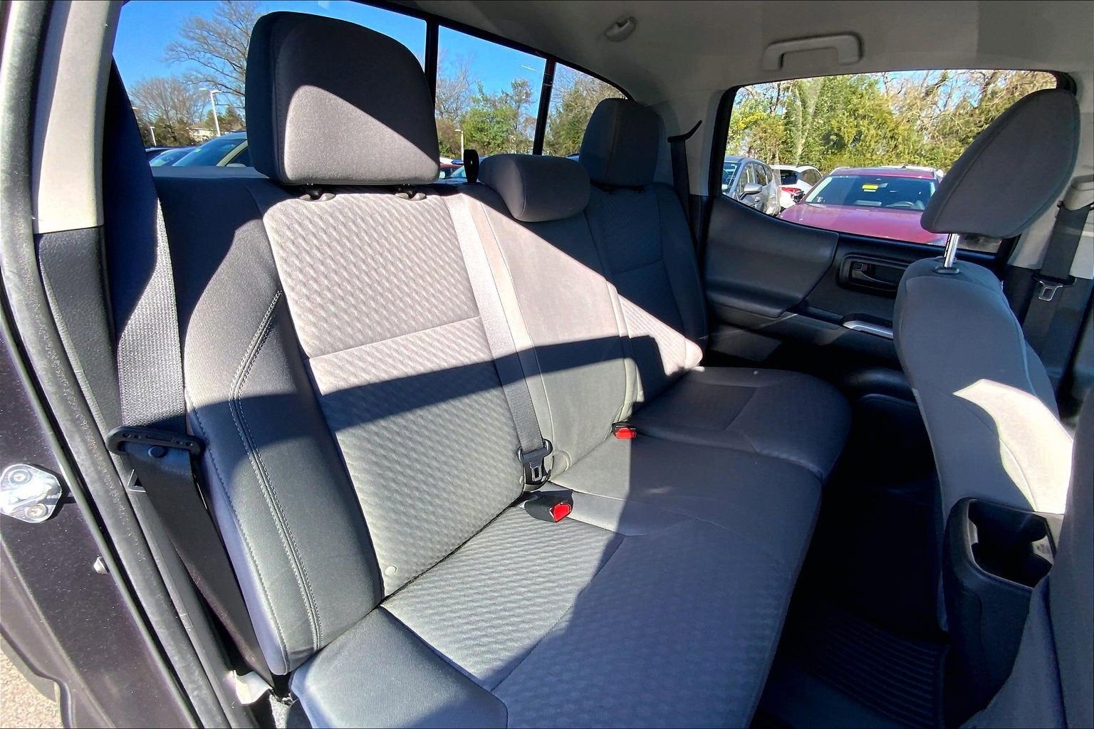 2022 Toyota Tacoma 2WD SR5