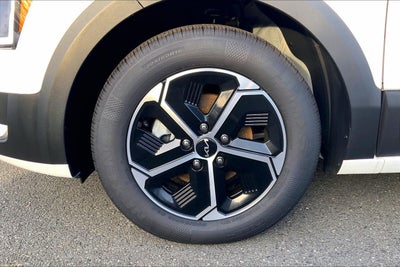 2025 Kia Niro LX